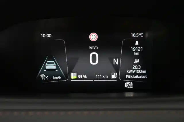 Musta Maastoauto, Skoda Enyaq – VAR-11259