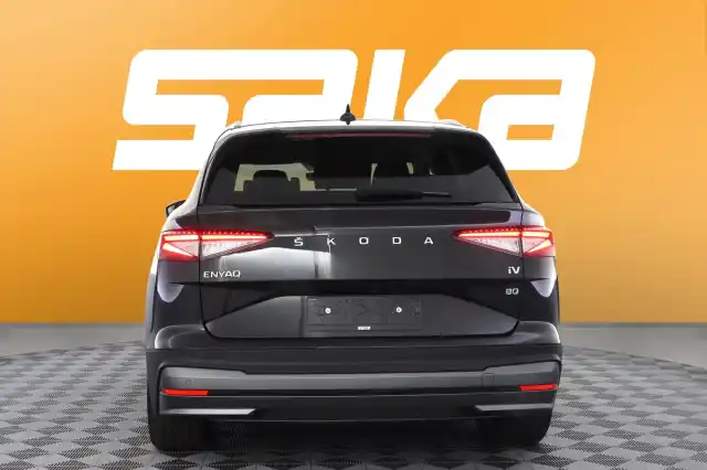 Musta Maastoauto, Skoda Enyaq – VAR-11259