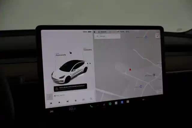 Valkoinen Sedan, Tesla Model 3 – VAR-11271