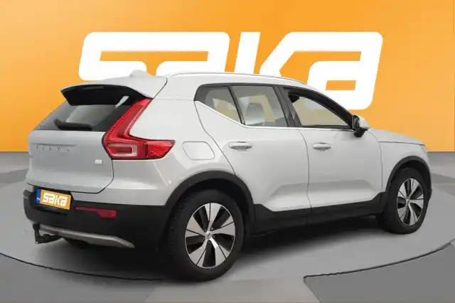 Harmaa Maastoauto, Volvo XC40 – VAR-11319