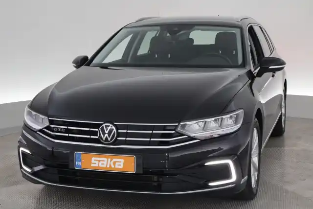 Musta Farmari, Volkswagen Passat – VAR-11547