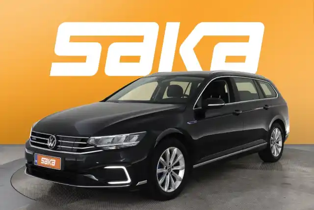 Musta Farmari, Volkswagen Passat – VAR-11547