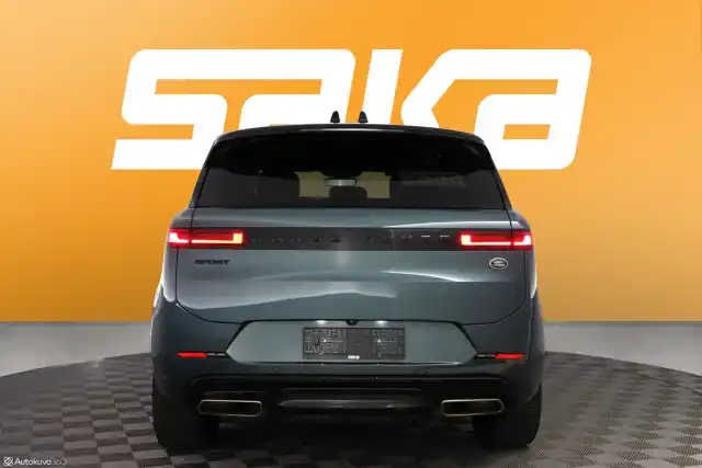 Vihreä Maastoauto, Land Rover Range Rover Sport – VAR-115770