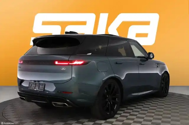 Vihreä Maastoauto, Land Rover Range Rover Sport – VAR-115770
