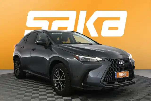 Harmaa Maastoauto, Lexus NX – VAR-11588