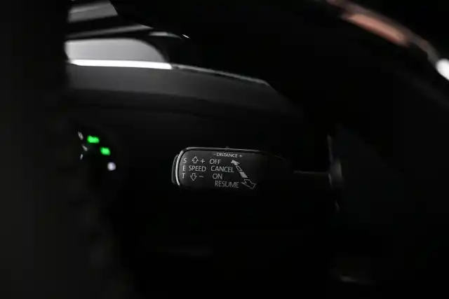 Musta Farmari, Skoda Superb – VAR-11643