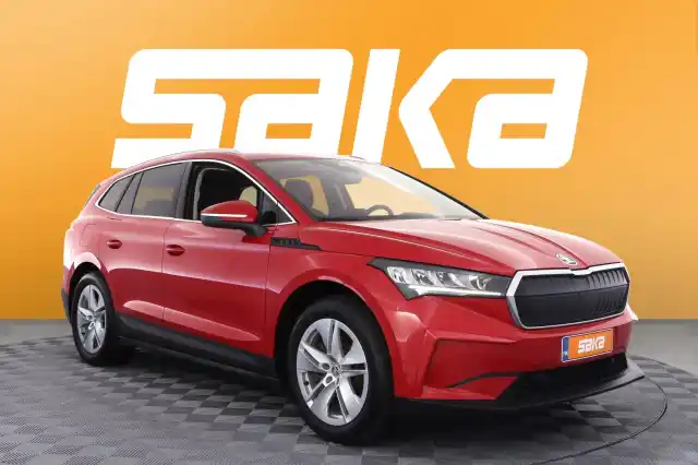Punainen Maastoauto, Skoda Enyaq – VAR-11840
