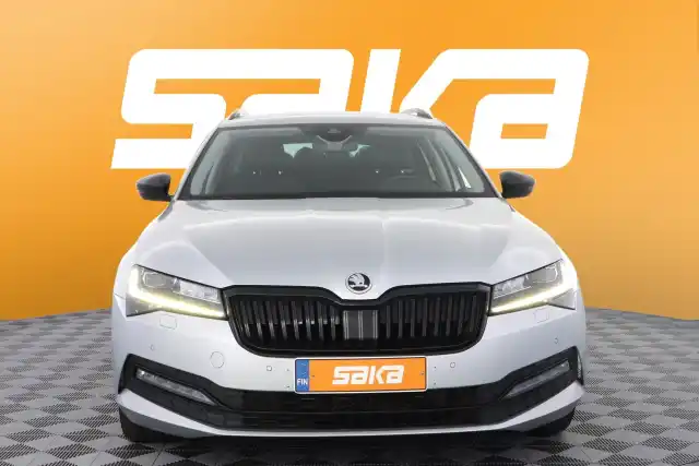 Harmaa Farmari, Skoda Superb – VAR-12045