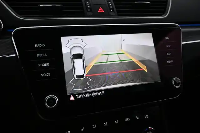 Harmaa Farmari, Skoda Superb – VAR-12045