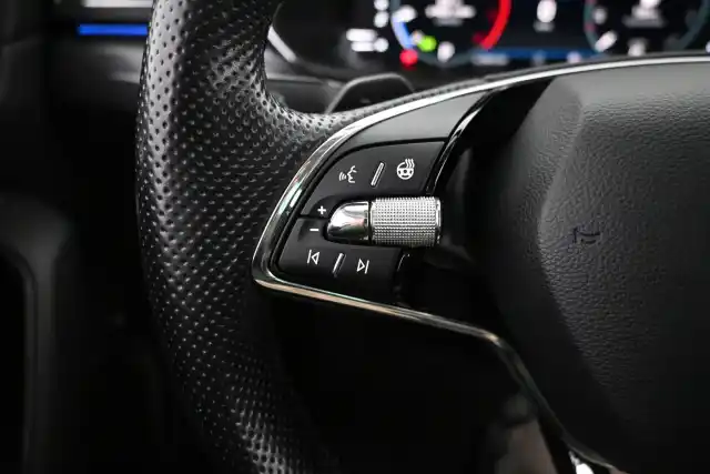 Harmaa Farmari, Skoda Superb – VAR-12045
