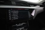 Valkoinen Maastoauto, Audi e-tron – VAR-12050, kuva 19