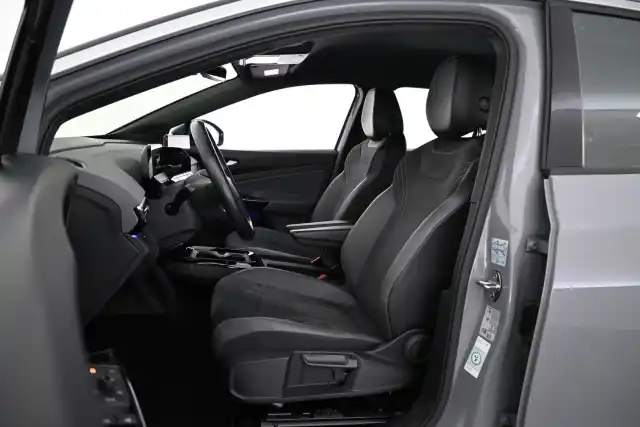 Harmaa Maastoauto, Volkswagen ID.4 – VAR-12080