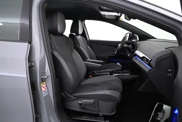 Harmaa Maastoauto, Volkswagen ID.4 – VAR-12080