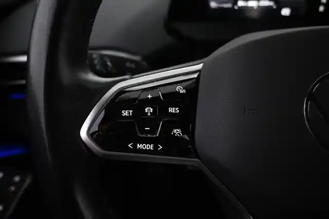 Harmaa Maastoauto, Volkswagen ID.4 – VAR-12080