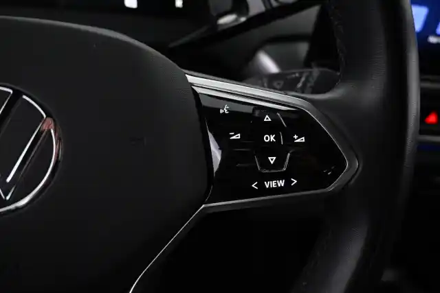 Harmaa Maastoauto, Volkswagen ID.4 – VAR-12080
