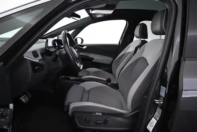 Harmaa Viistoperä, Volkswagen ID.3 – VAR-12299