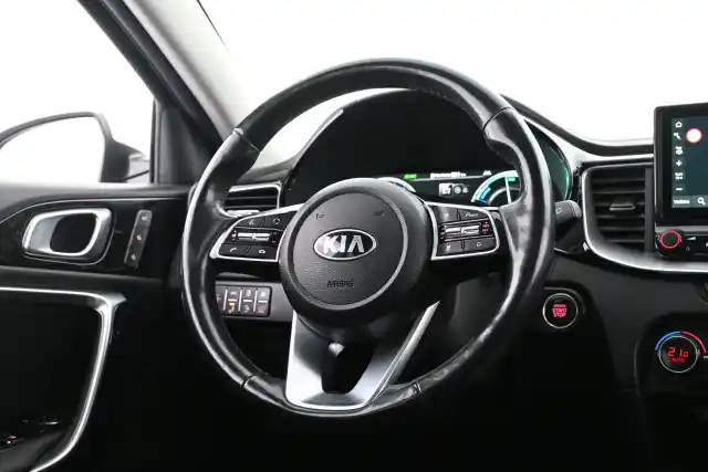 Valkoinen Farmari, Kia Ceed – VAR-12322