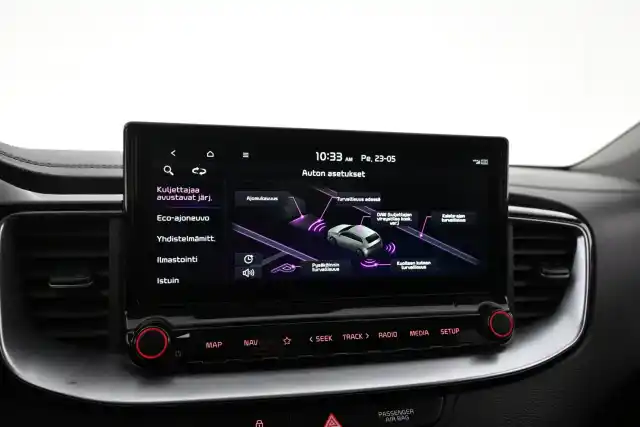 Valkoinen Farmari, Kia Ceed – VAR-12322