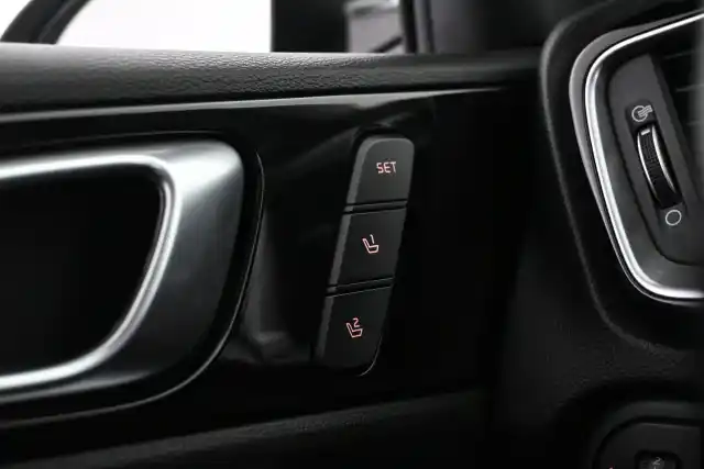 Valkoinen Farmari, Kia Ceed – VAR-12322