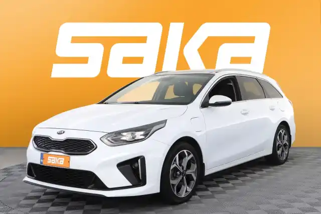 Valkoinen Farmari, Kia Ceed – VAR-12322