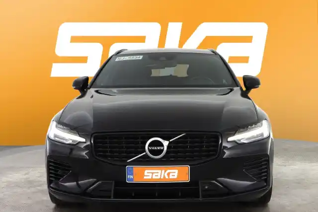 Musta Farmari, Volvo V60 – VAR-12345