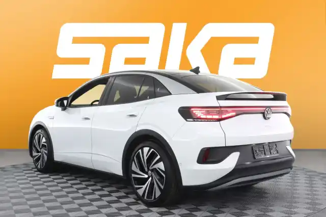 Valkoinen Maastoauto, Volkswagen ID.5 – VAR-12400