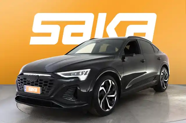 Musta Maastoauto, Audi Q8 e-tron – VAR-12452