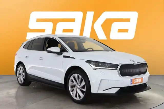 Valkoinen Maastoauto, Skoda Enyaq – VAR-12714