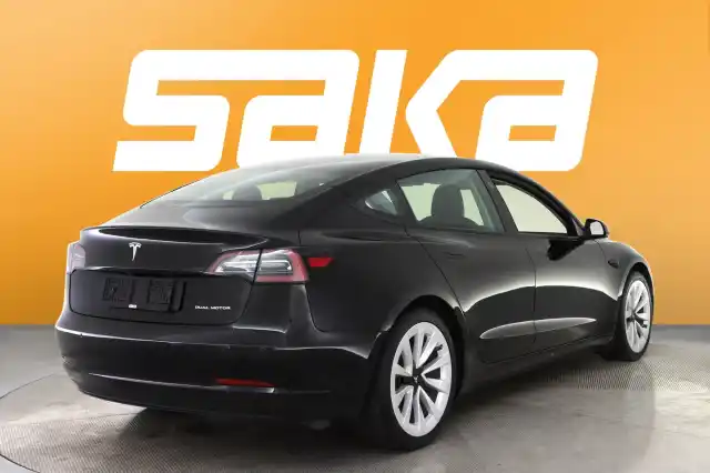 Musta Sedan, Tesla Model 3 – VAR-12933