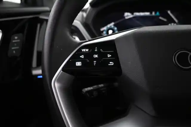 Harmaa Maastoauto, Audi Q4 e-tron – VAR-12939
