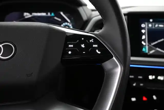 Harmaa Maastoauto, Audi Q4 e-tron – VAR-12939