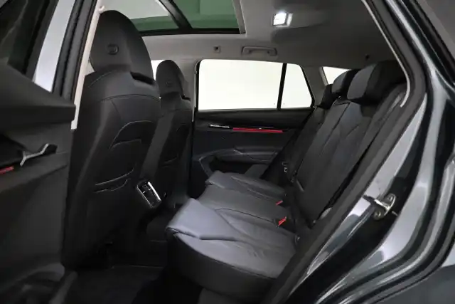 Harmaa Maastoauto, Skoda Enyaq – VAR-12993