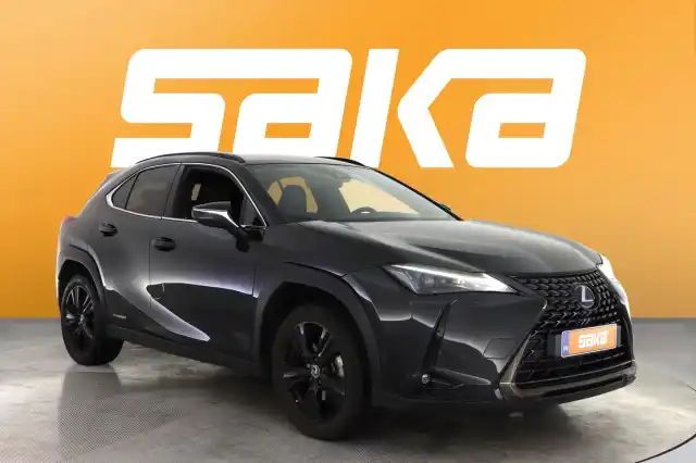 Musta Maastoauto, Lexus UX – VAR-13121