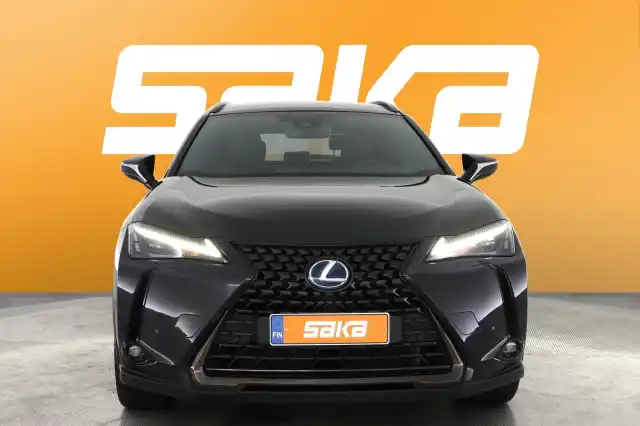 Musta Maastoauto, Lexus UX – VAR-13121