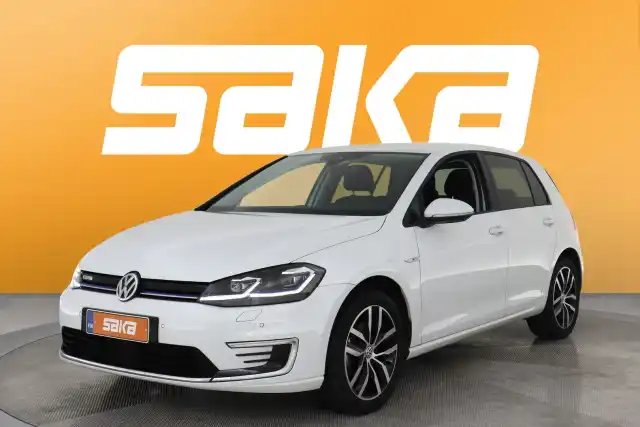 Valkoinen Viistoperä, Volkswagen Golf – VAR-13175