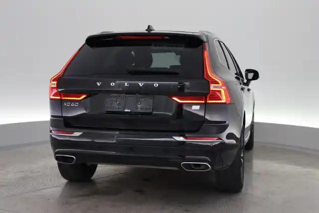 Musta Maastoauto, Volvo XC60 – VAR-13463