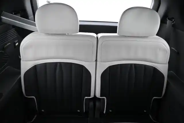 Sininen Maastoauto, Kia EV9 – VAR-13572