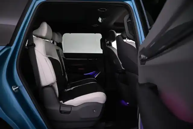 Sininen Maastoauto, Kia EV9 – VAR-13633
