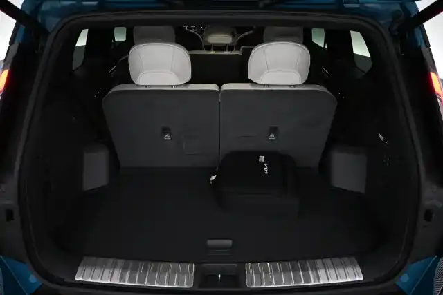 Sininen Maastoauto, Kia EV9 – VAR-13636