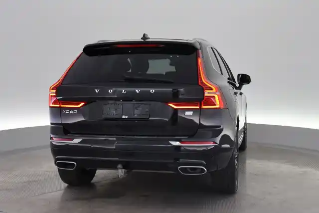 Musta Maastoauto, Volvo XC60 – VAR-13896