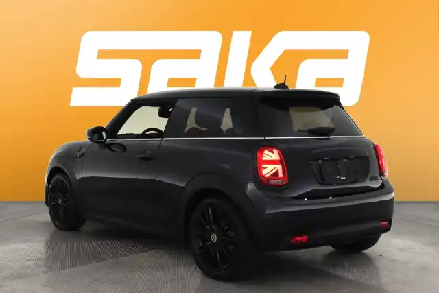 Musta Viistoperä, MINI COOPER – VAR-14107