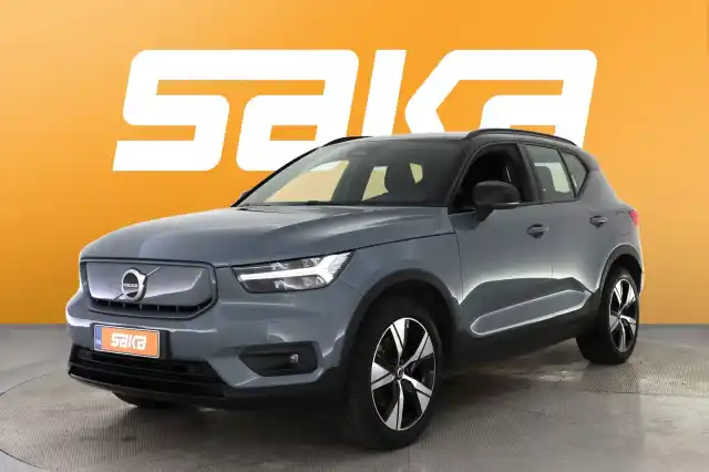 Harmaa Maastoauto, Volvo XC40 – VAR-14591