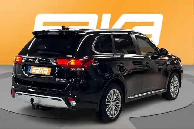  Maastoauto, Mitsubishi Outlander PHEV – VAR-14620