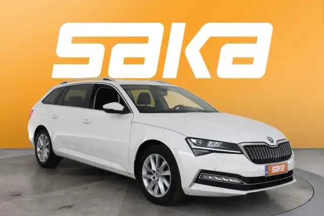 Valkoinen Farmari, Skoda Superb – VAR-14743