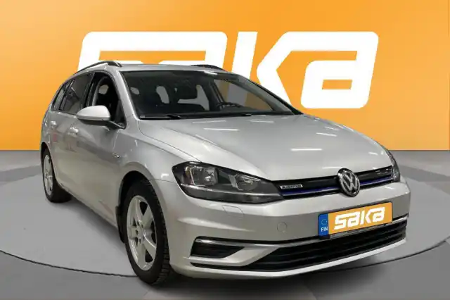 Harmaa Farmari, Volkswagen Golf – VAR-14786