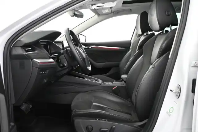 Valkoinen Farmari, Skoda Octavia – VAR-14798