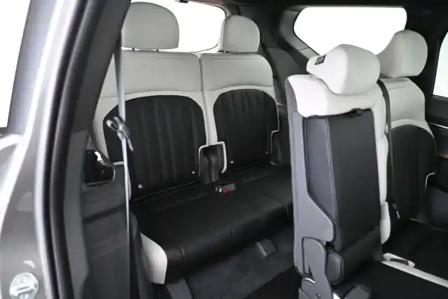Harmaa Maastoauto, Kia EV9 – VAR-14841