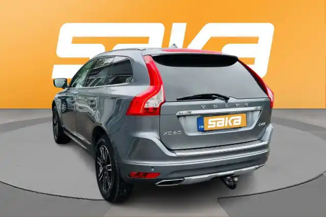 Harmaa Maastoauto, Volvo XC60 – VAR-14935