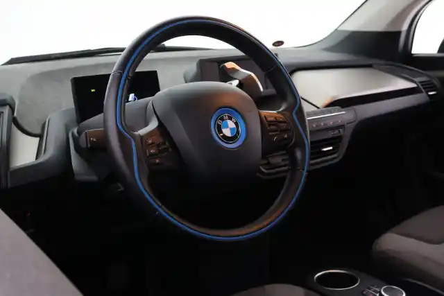 Valkoinen Farmari, BMW i3 – VAR-15034