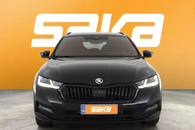 Musta Farmari, Skoda Octavia – VAR-15048